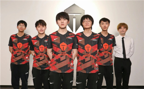 内线更是毫 内线更是毫