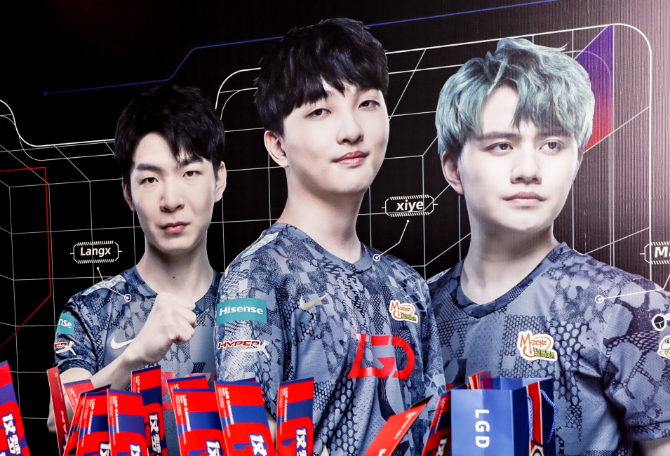 世预赛中迎 世预赛中迎