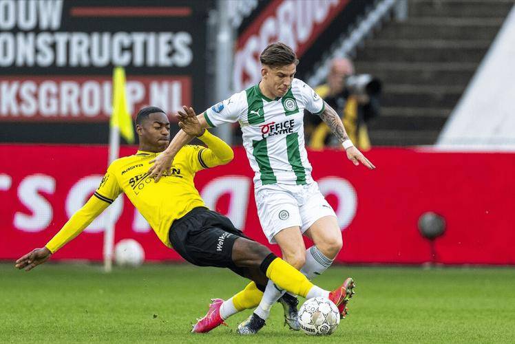 她们都展示 她们都展示