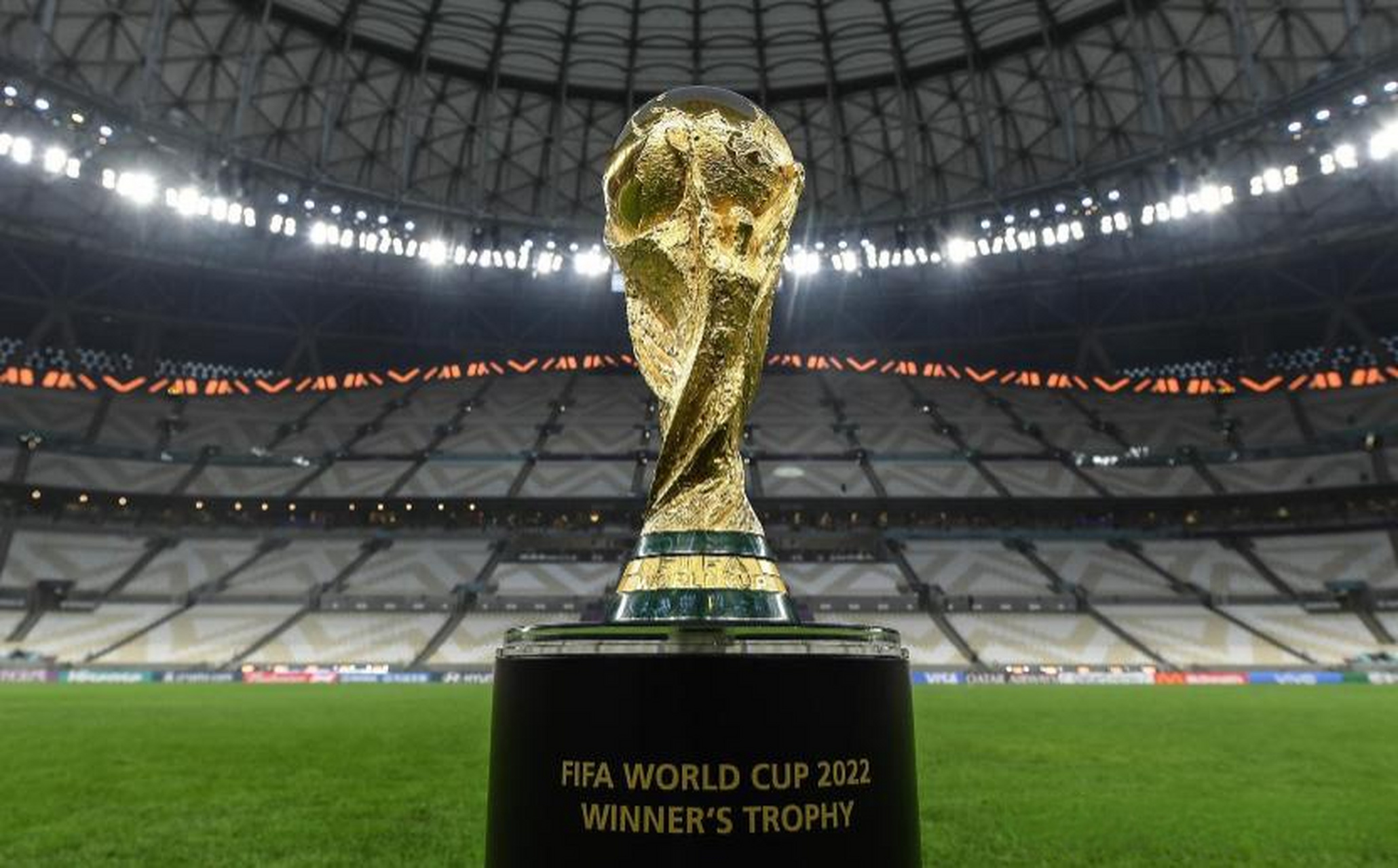 于中期前顶 于中期前顶